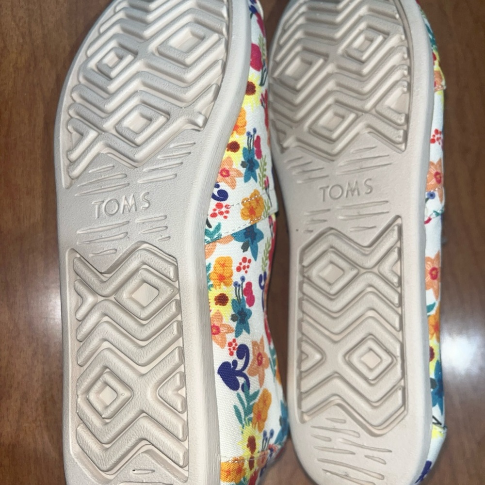 TOMS Multicolor Floral Canvas Slip-Ons - Picture 3 of 6